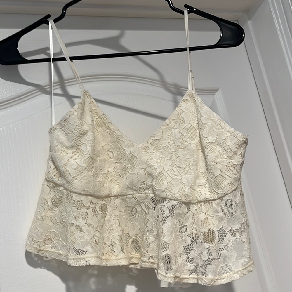 ZARA cream lace crop top brand new! Never worn with tag!